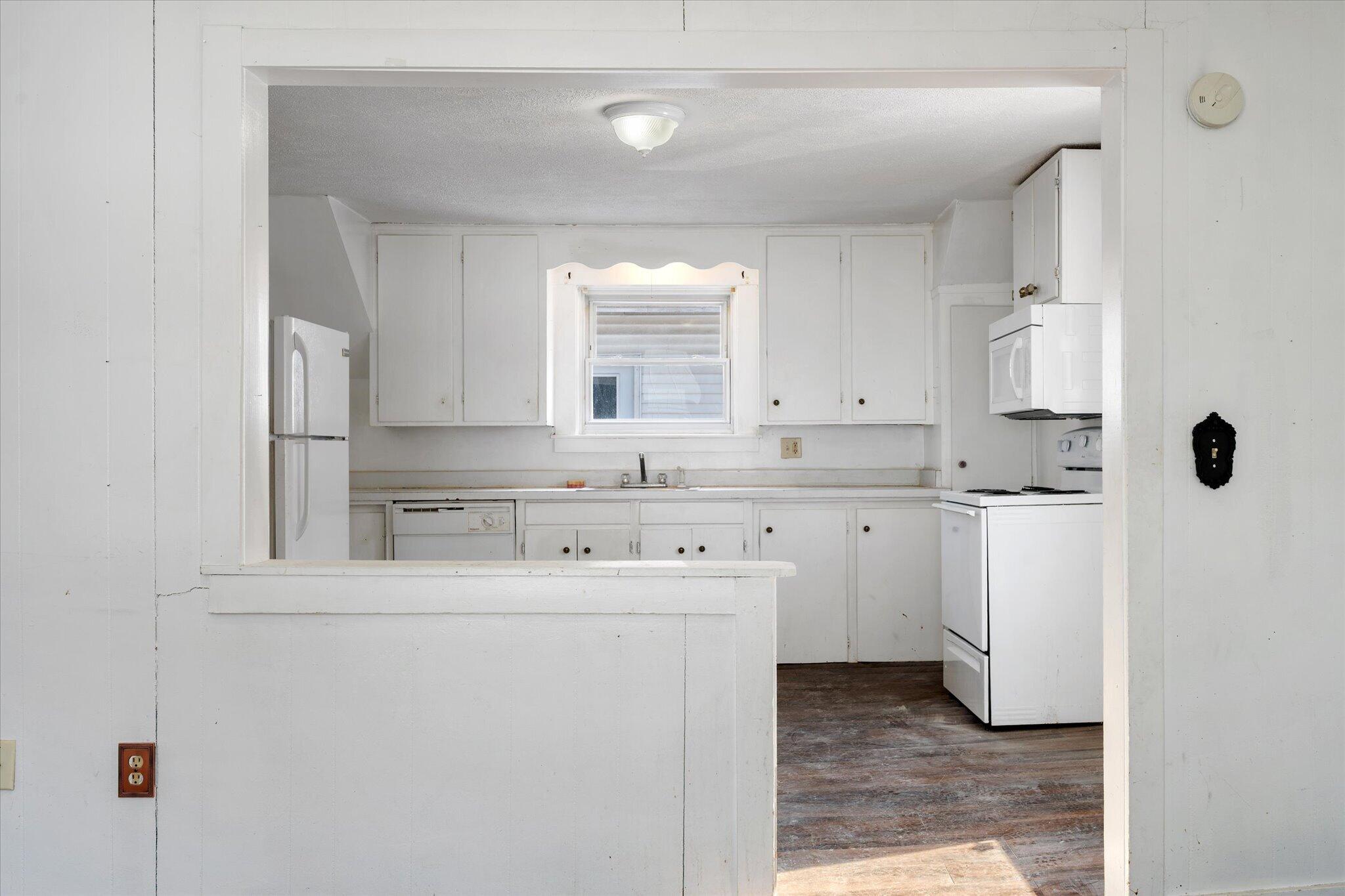 102 Thomas Mcclellan Road Property Photo 24