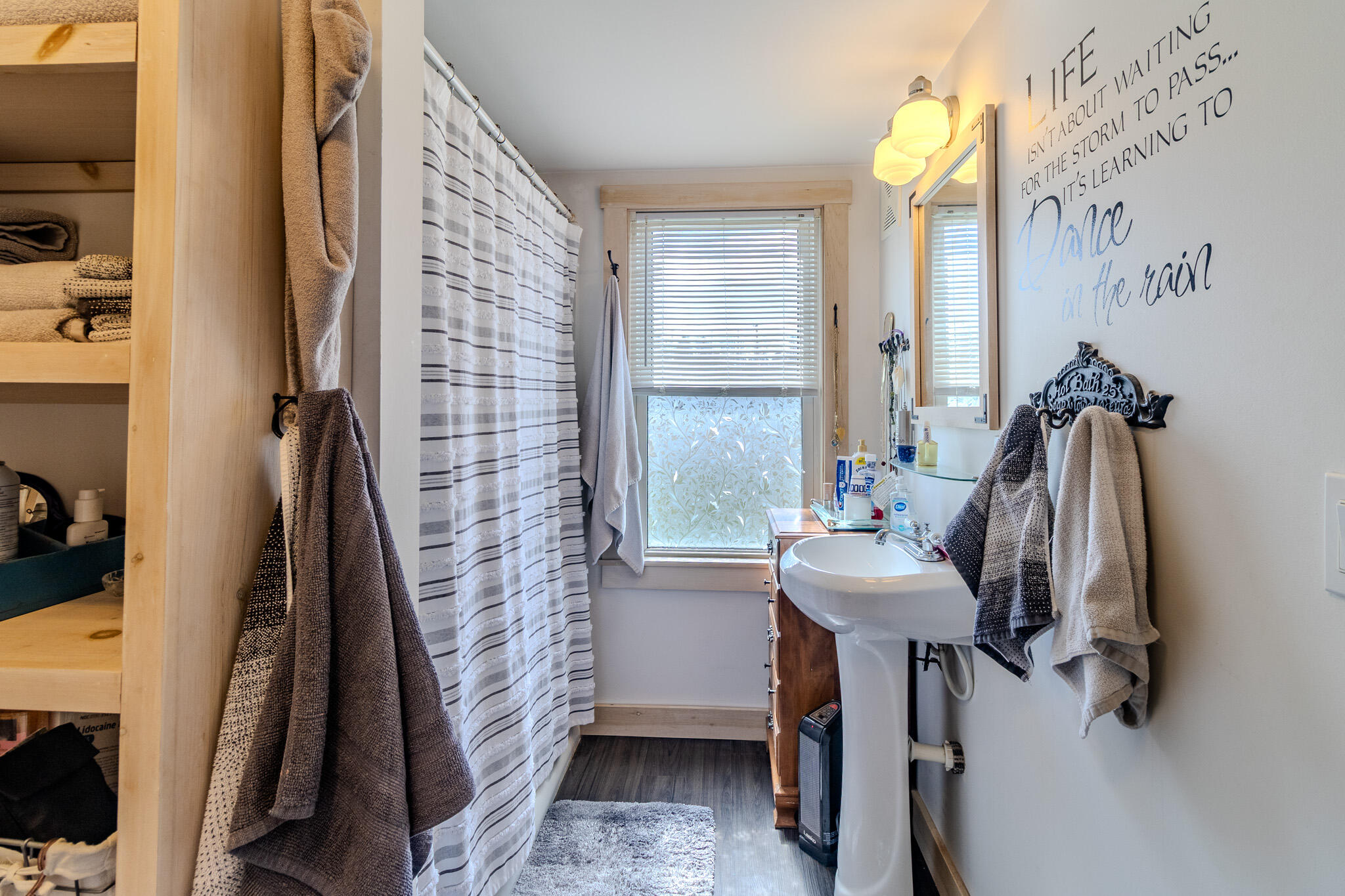 10 Frye Street Property Photo 39