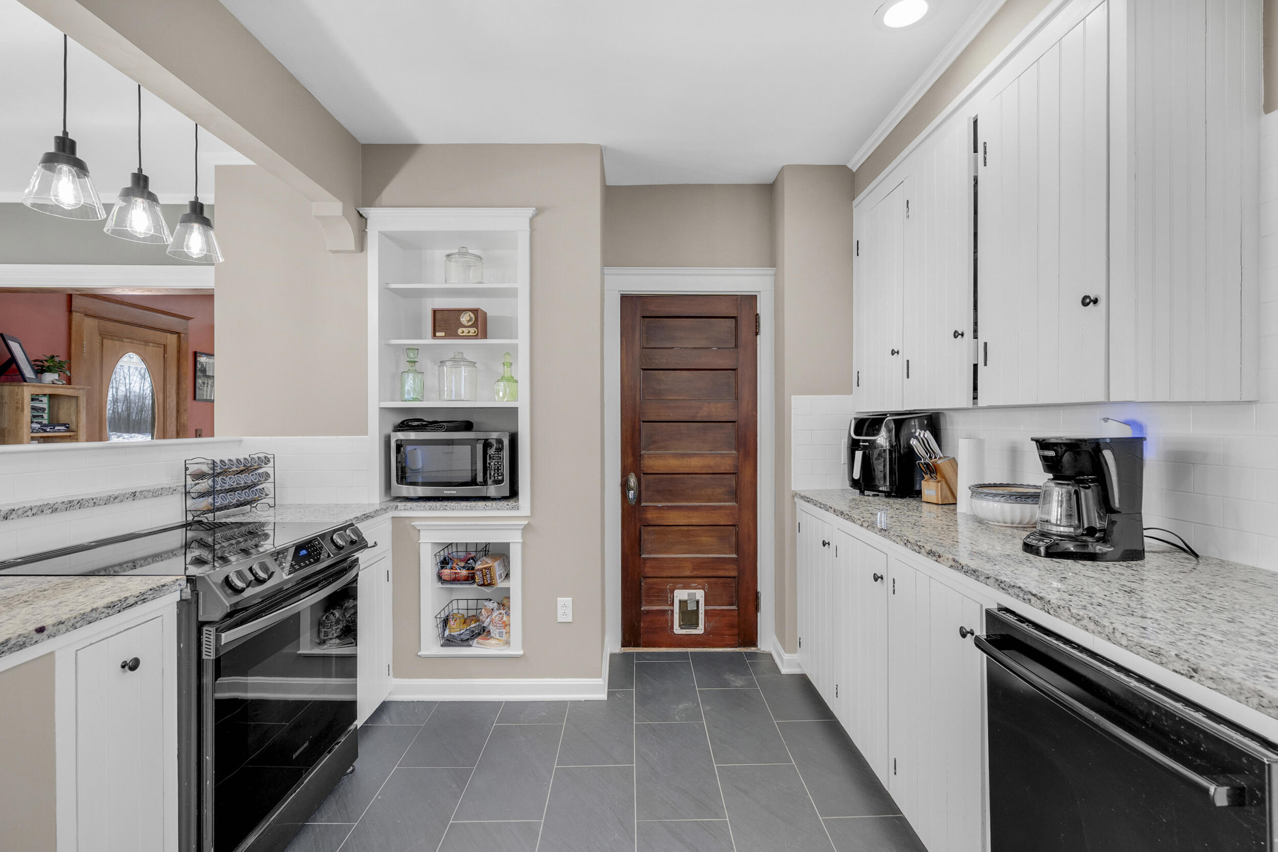 775 N Parish Road Property Photo 14