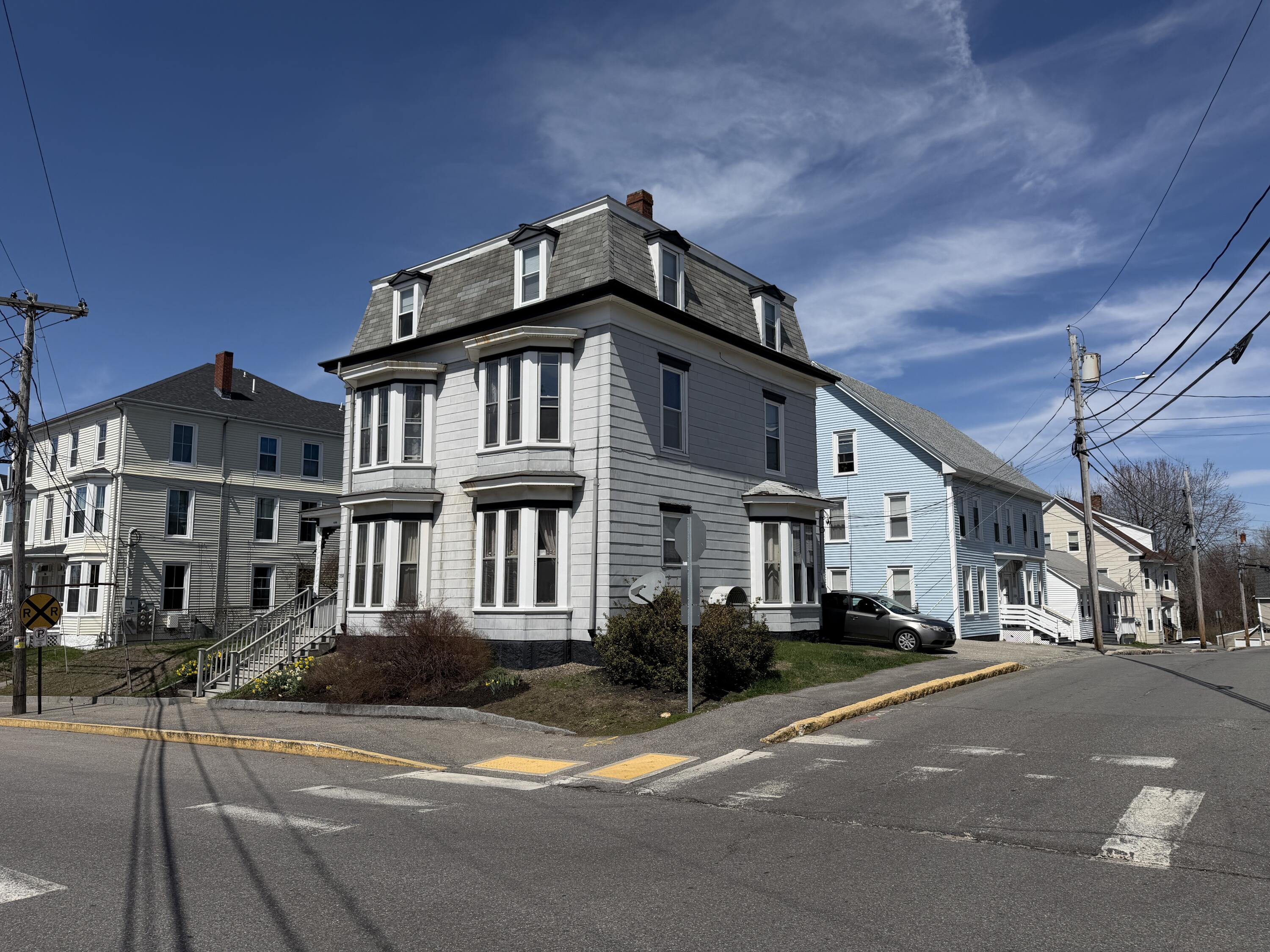 350 Main Street Property Photo 2