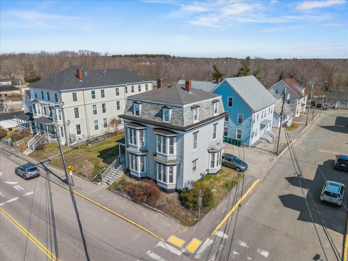 350 Main Street Property Photo 10
