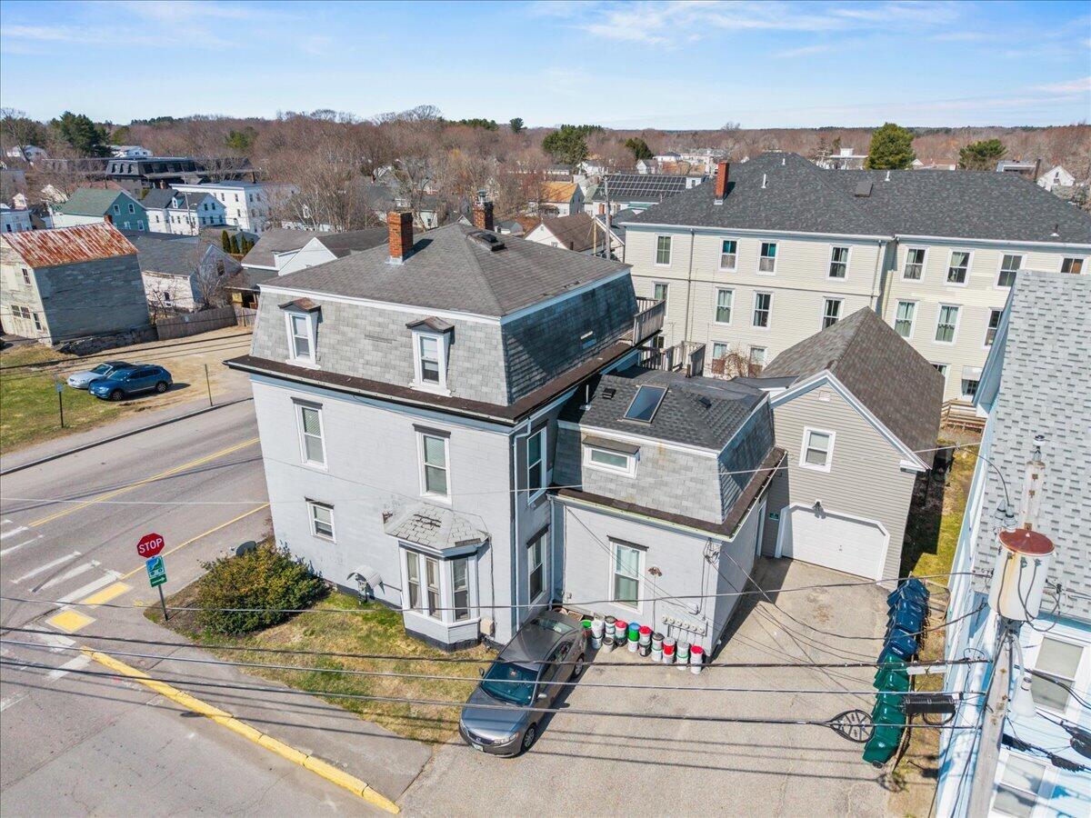 350 Main Street Property Photo 11