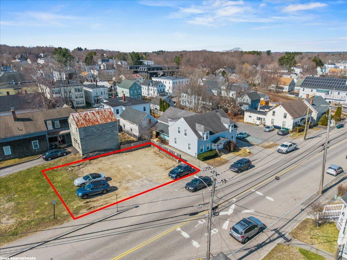 350 Main Street Property Photo 14
