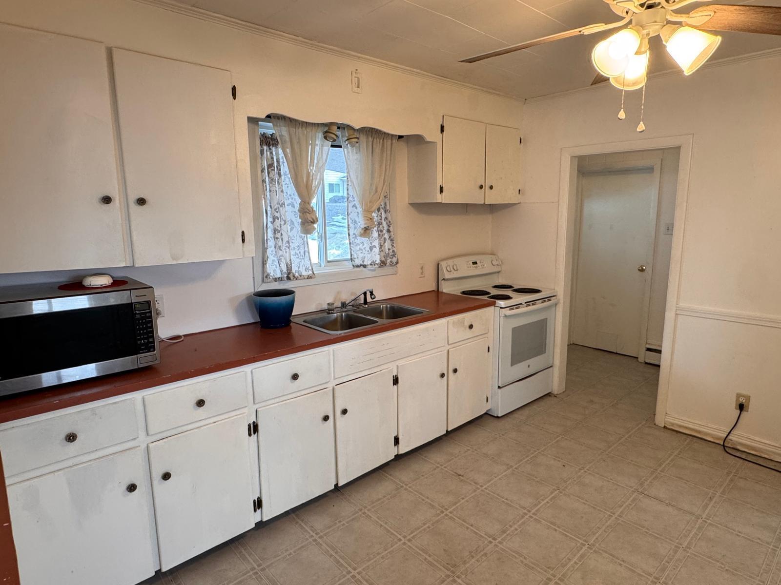 97 13th Avenue Property Photo 10