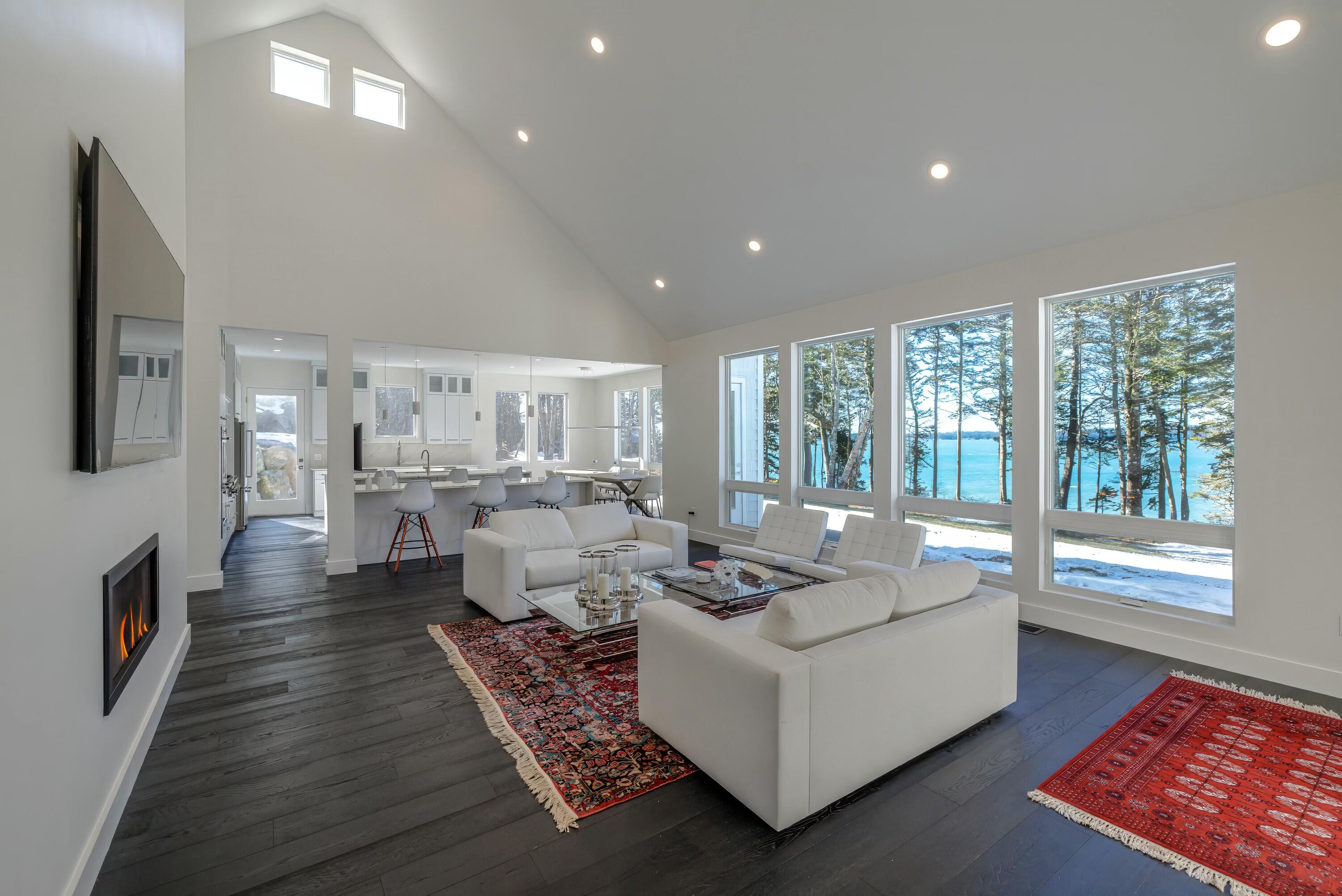 101 Cow Point Property Photo 11