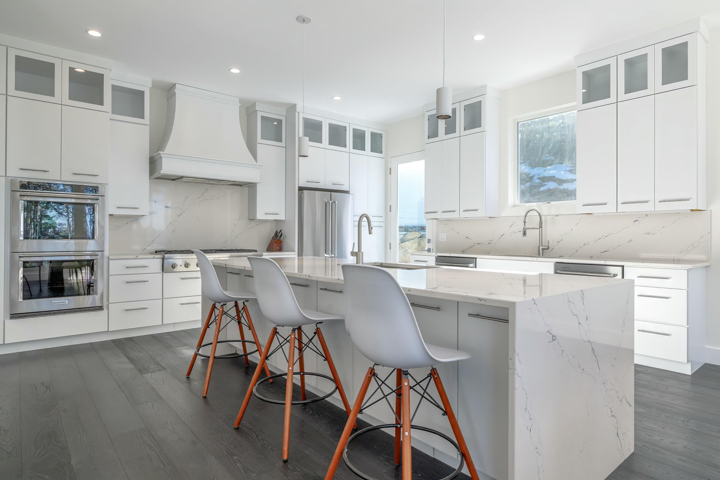 101 Cow Point Property Photo 12