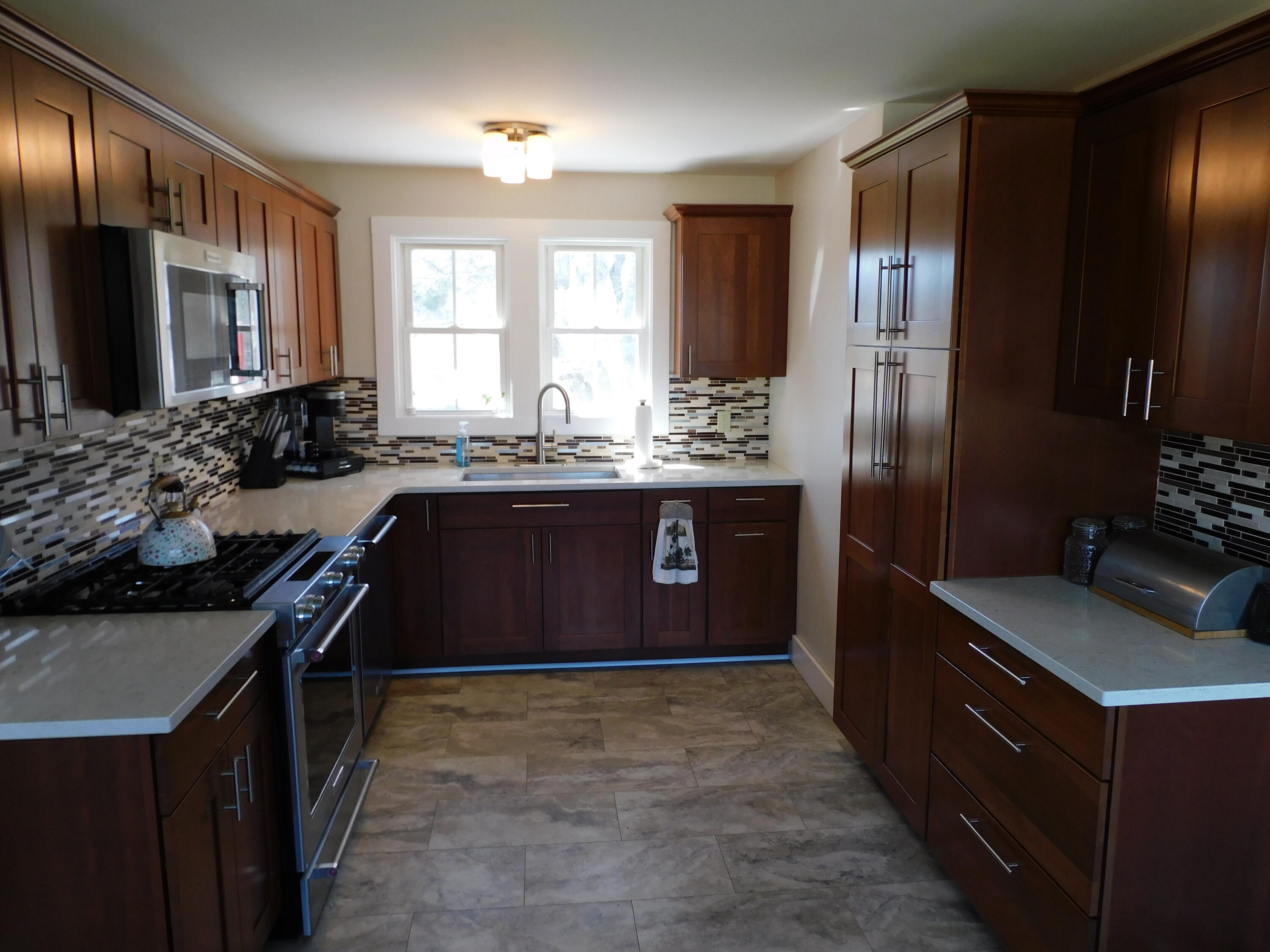 7 Golding Road Property Photo 6