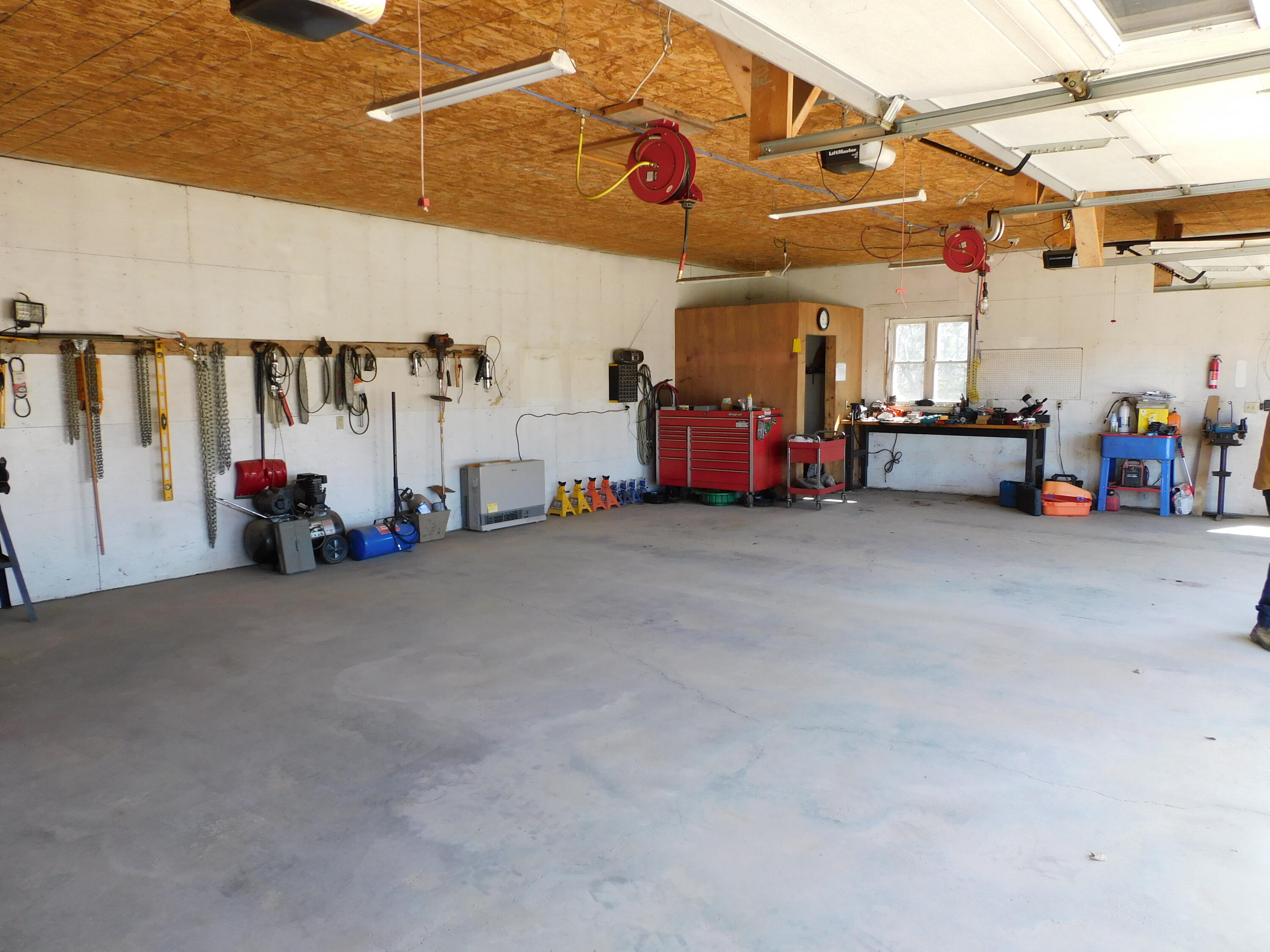 7 Golding Road Property Photo 16