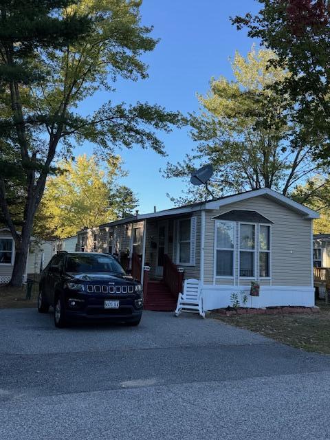 5 Locust Drive Property Photo 2