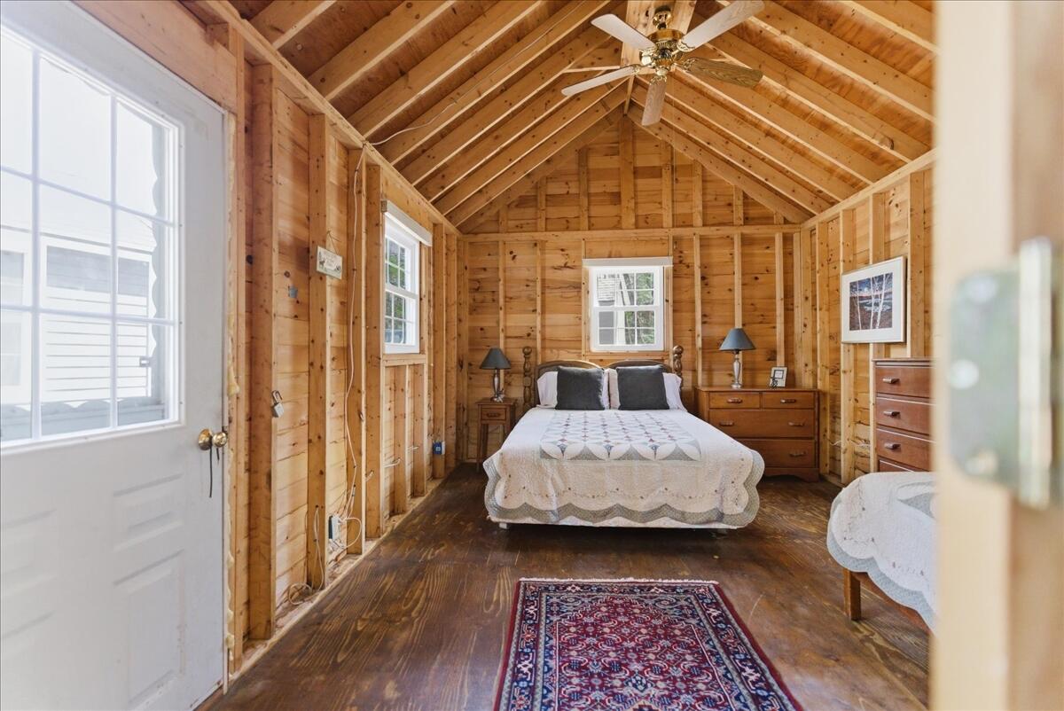 533 Peacepipe Drive Property Photo 1