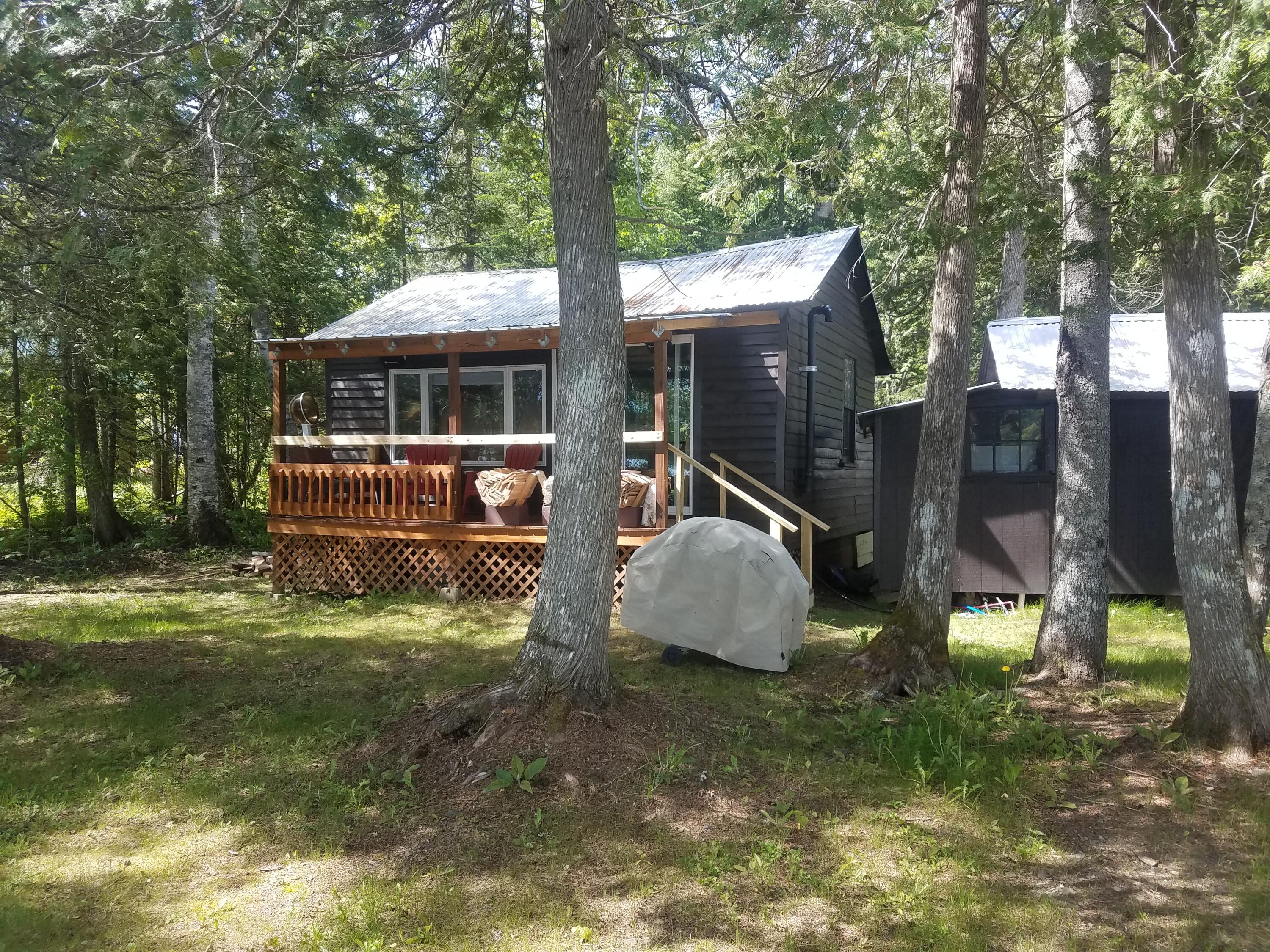 762 West Road Property Photo 5