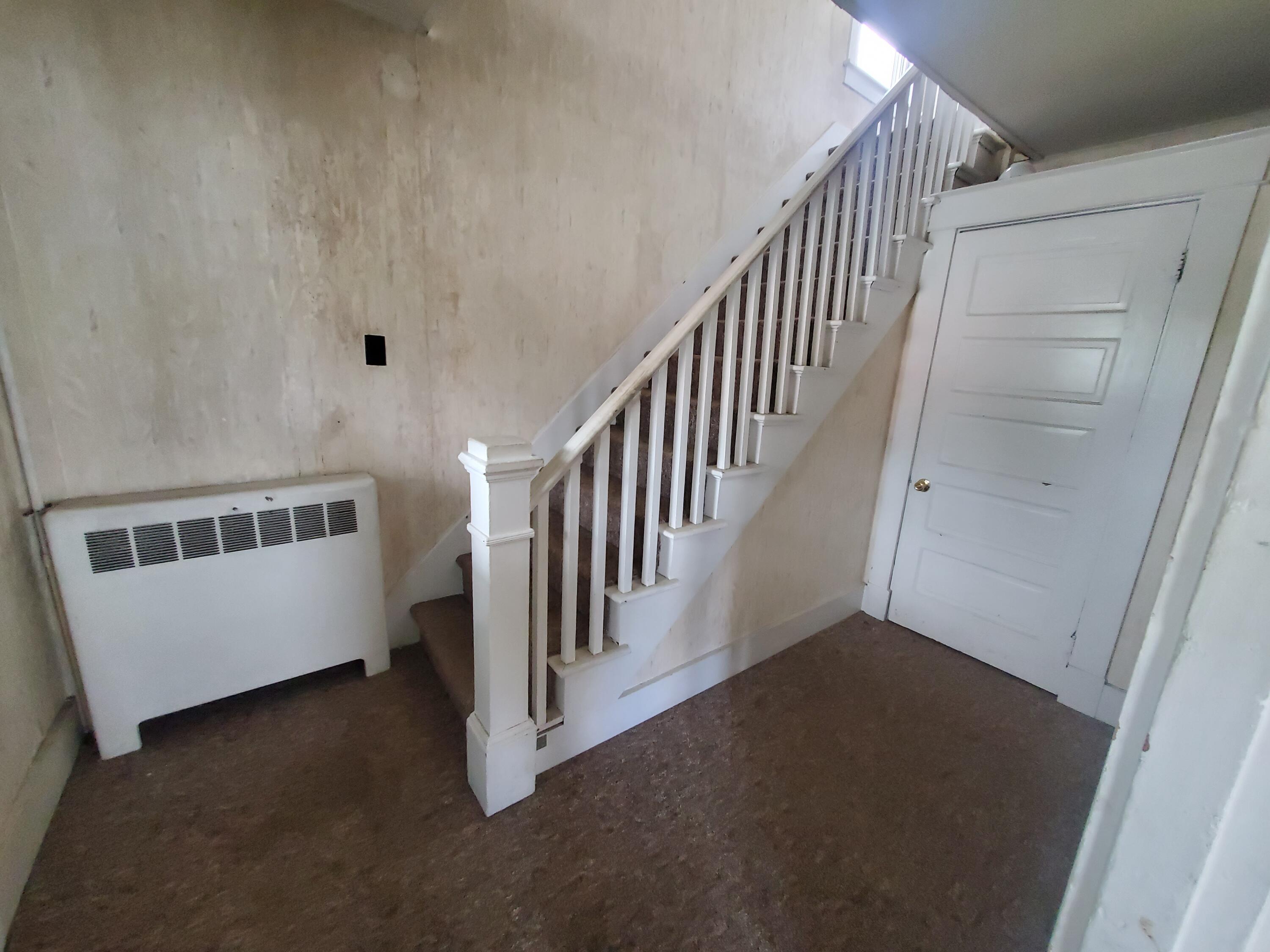 17 Summer Street Property Photo 11
