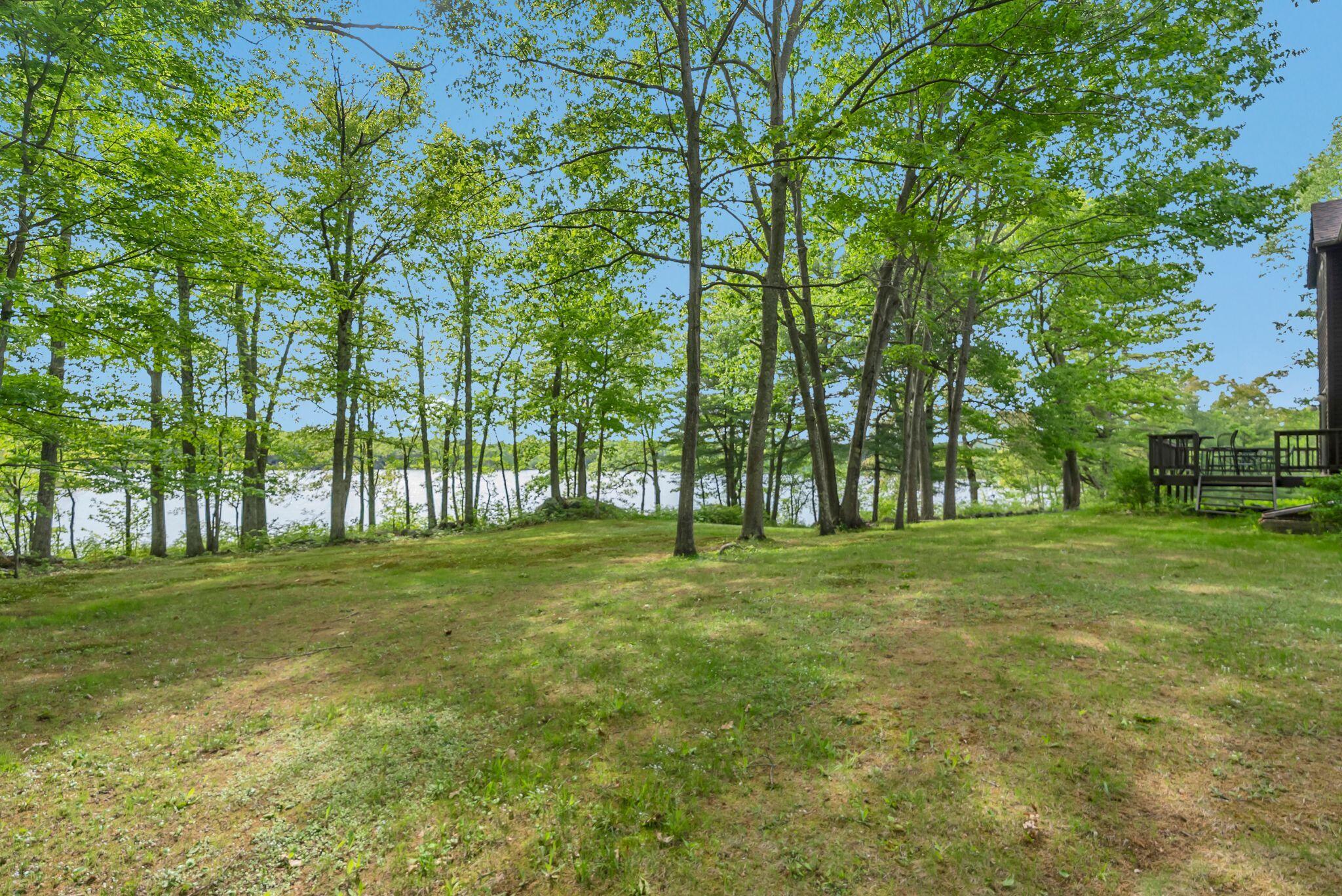 556 Main Street Property Photo 15