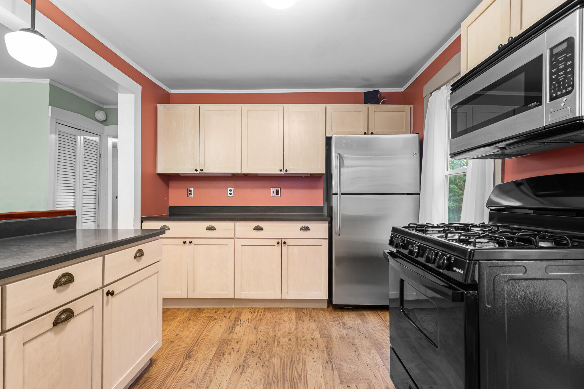 15 Grant Street Property Photo 13