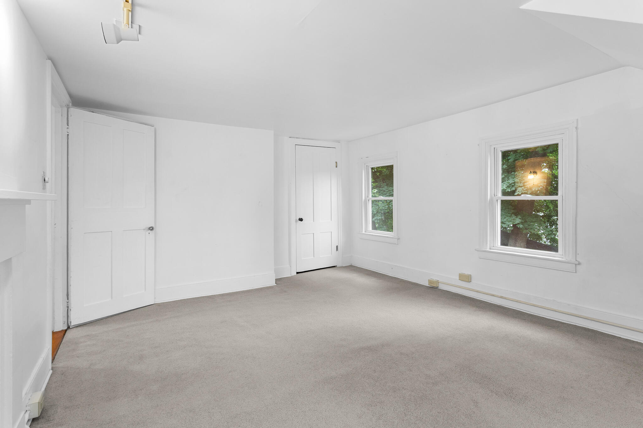 15 Grant Street Property Photo 35