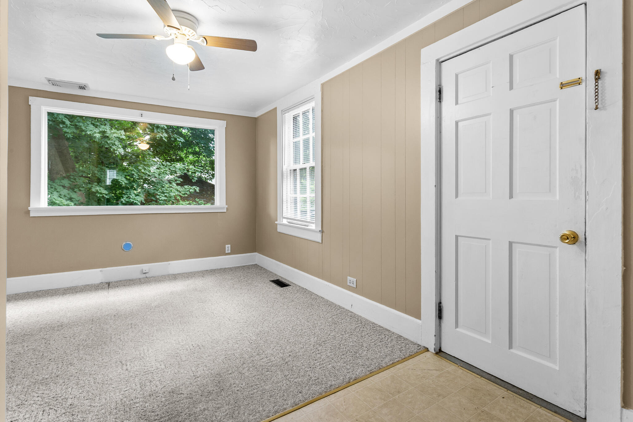15 Grant Street Property Photo 41