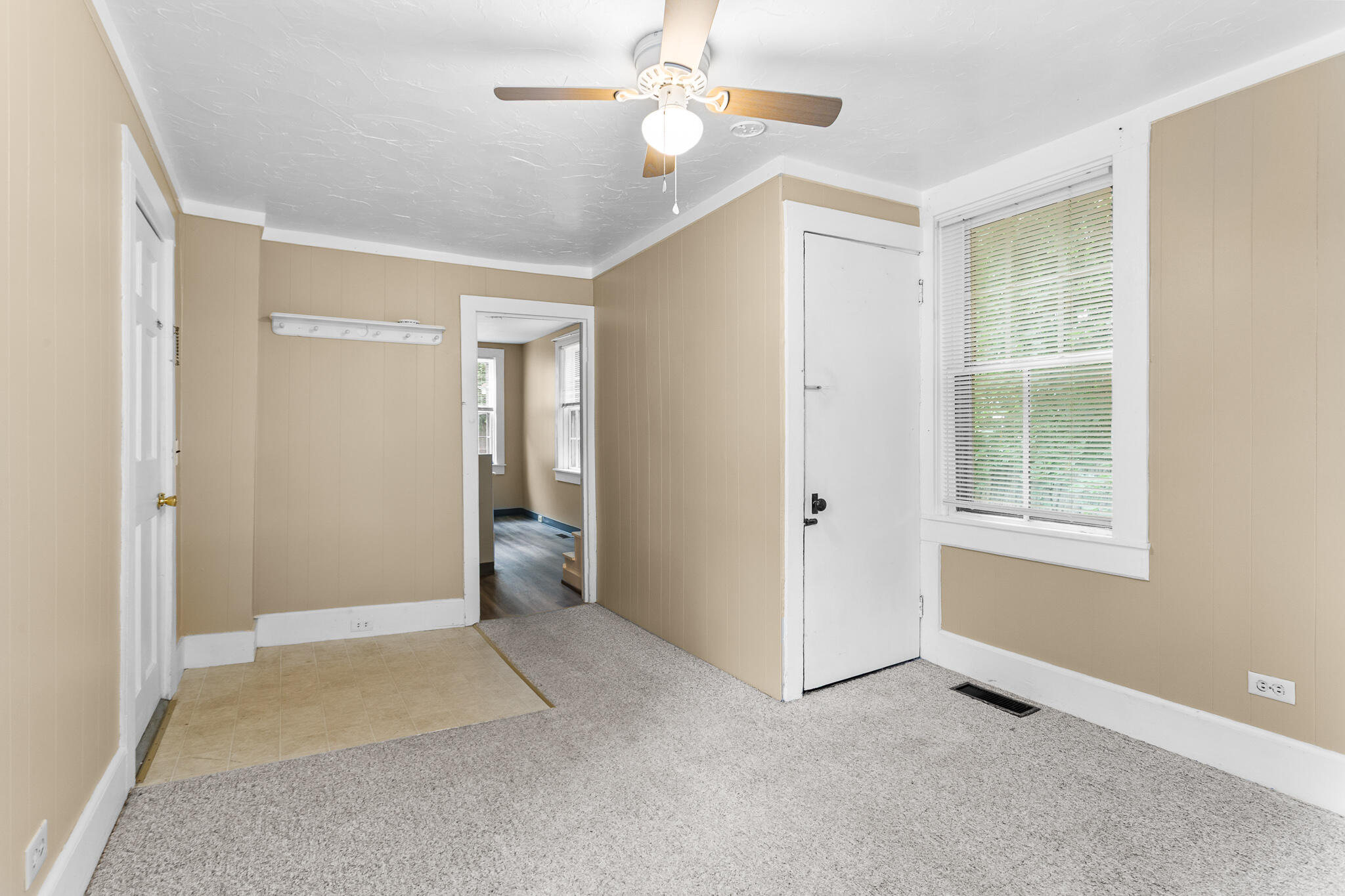 15 Grant Street Property Photo 42
