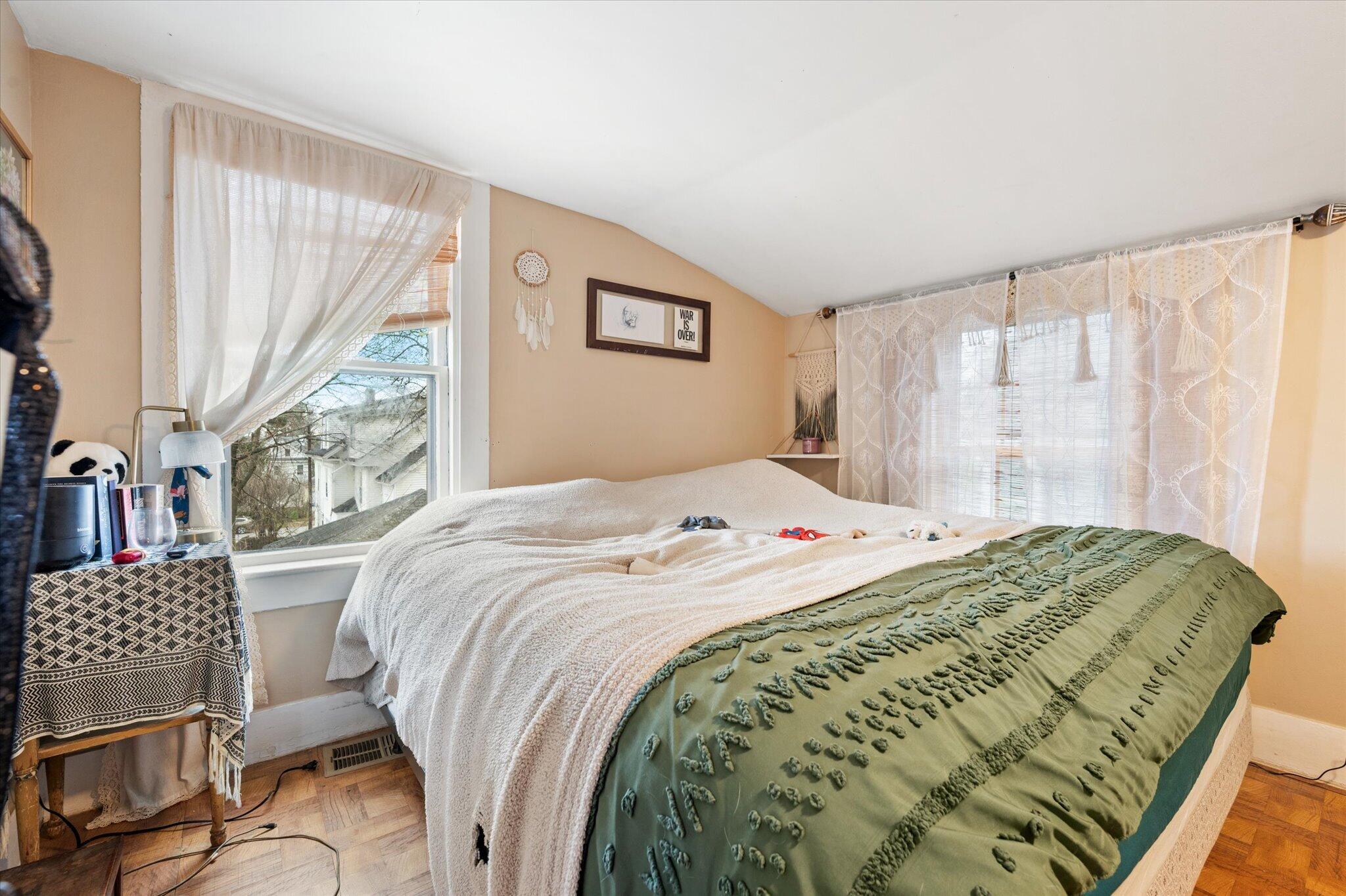 15 Grant Street Property Photo 48