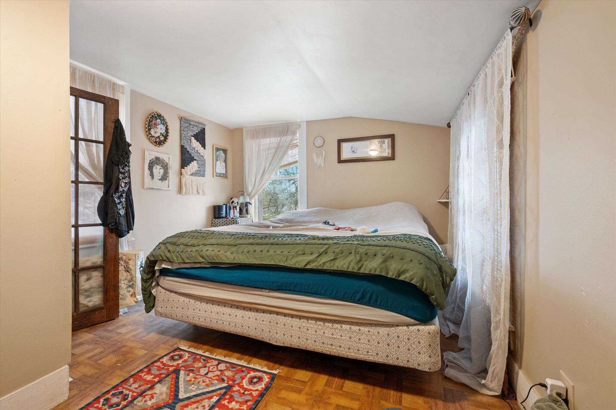 15 Grant Street Property Photo 49