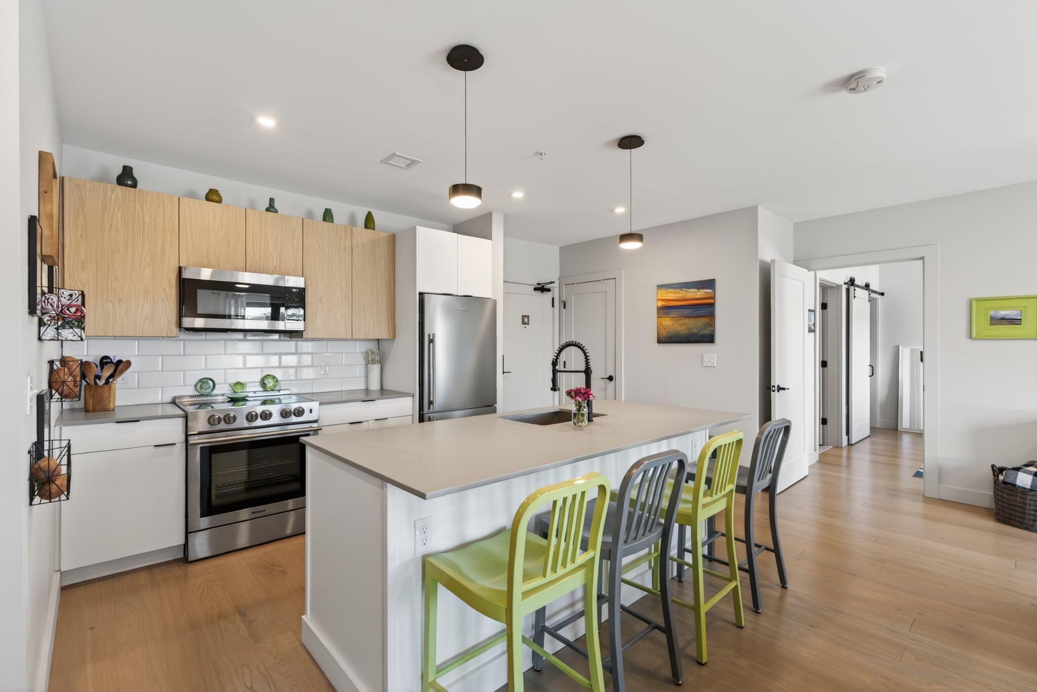 75 Chestnut Street 310 Property Photo 1