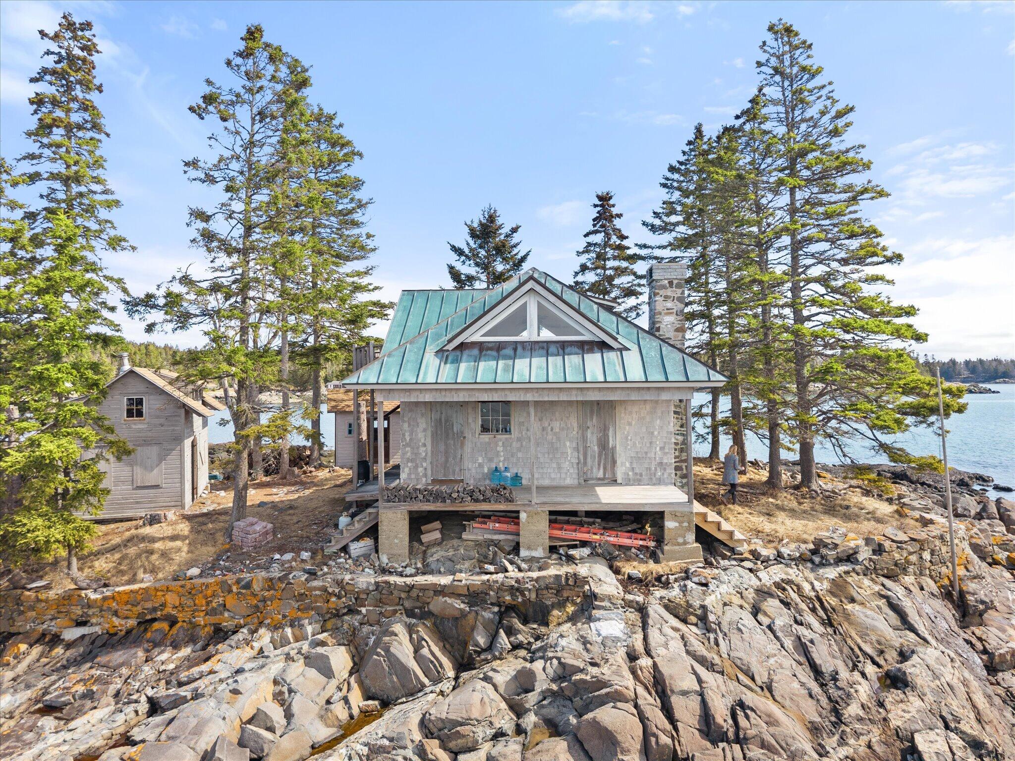 9999 Cove Island Property Photo 3
