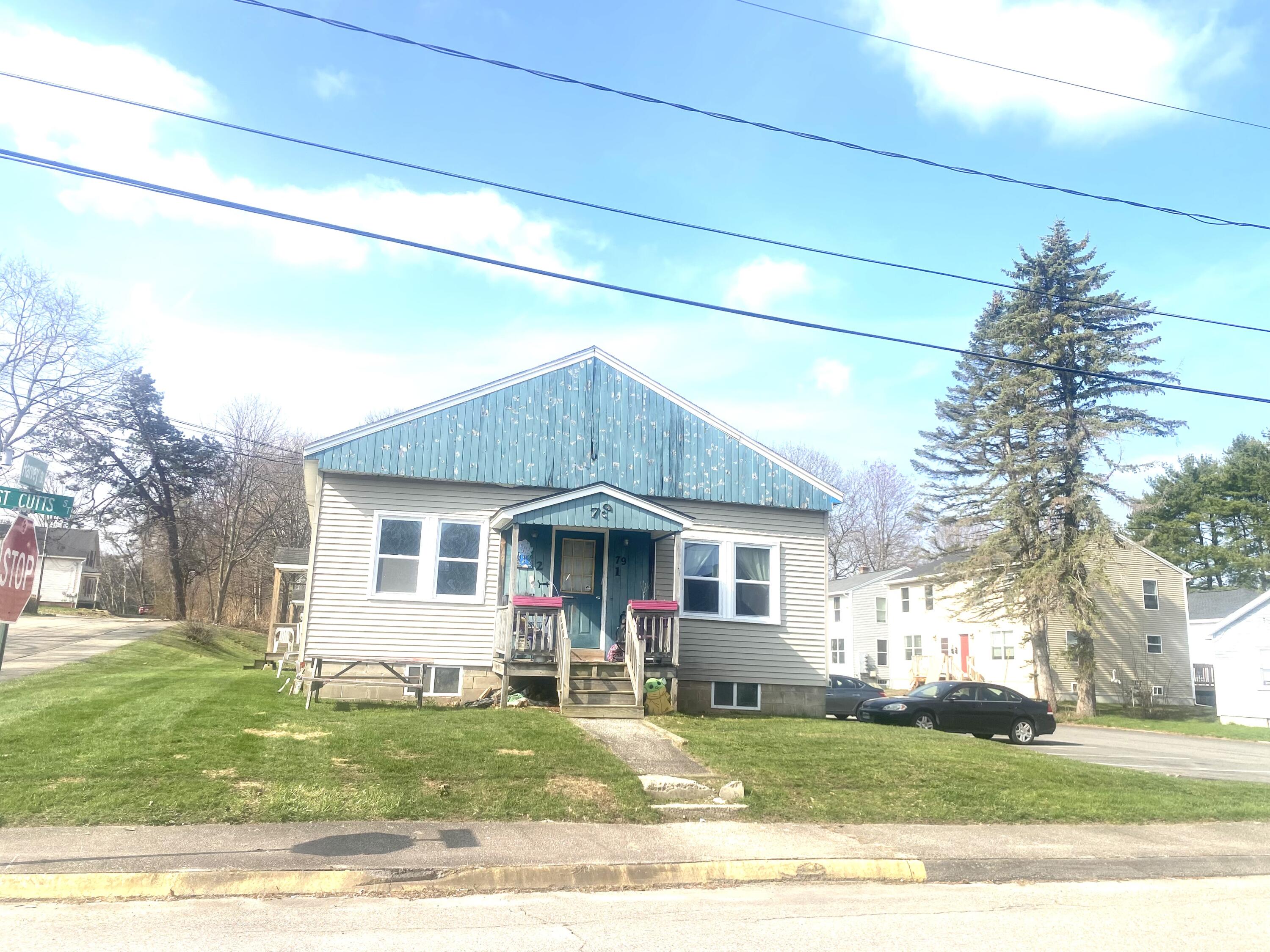 79 W Cutts Street Property Photo 3