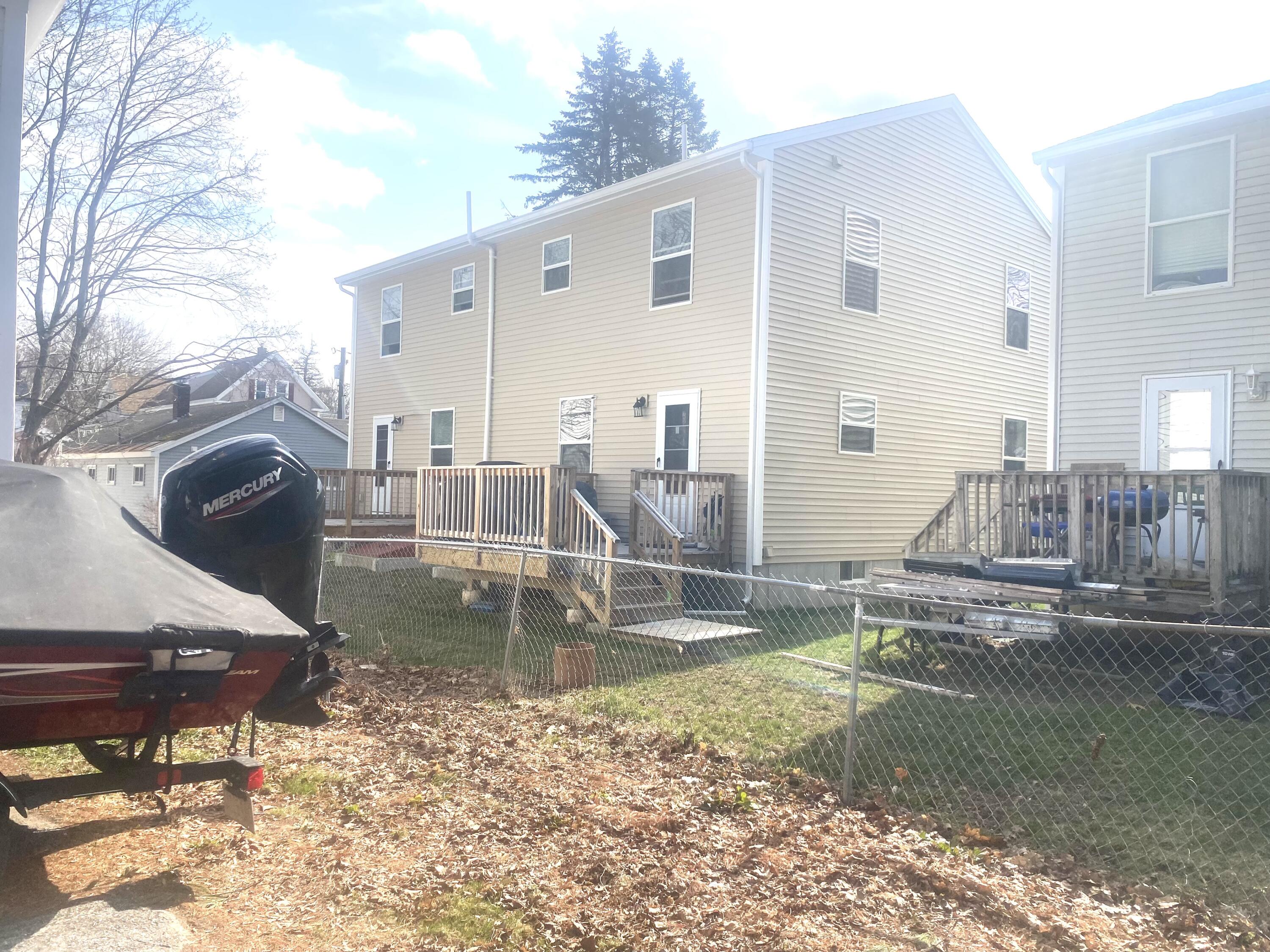 79 W Cutts Street Property Photo 8