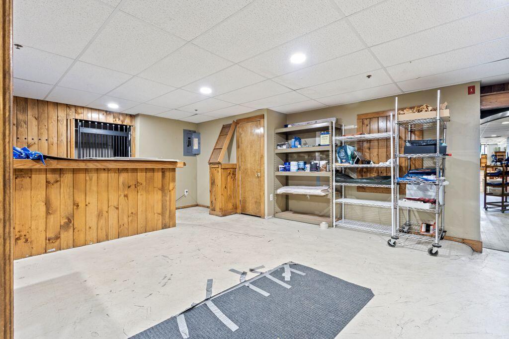 4 Townsend Avenue Property Photo 18