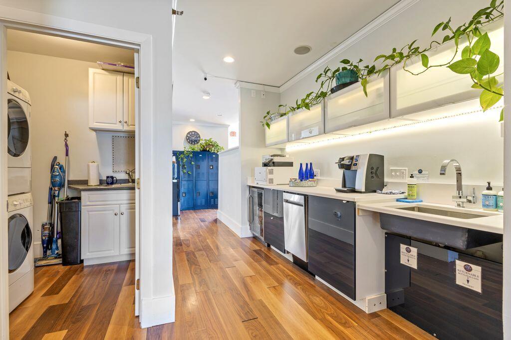 4 Townsend Avenue Property Photo 30