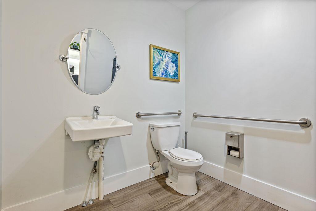 4 Townsend Avenue Property Photo 31