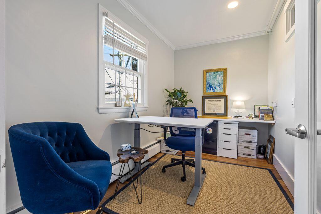 4 Townsend Avenue Property Photo 34