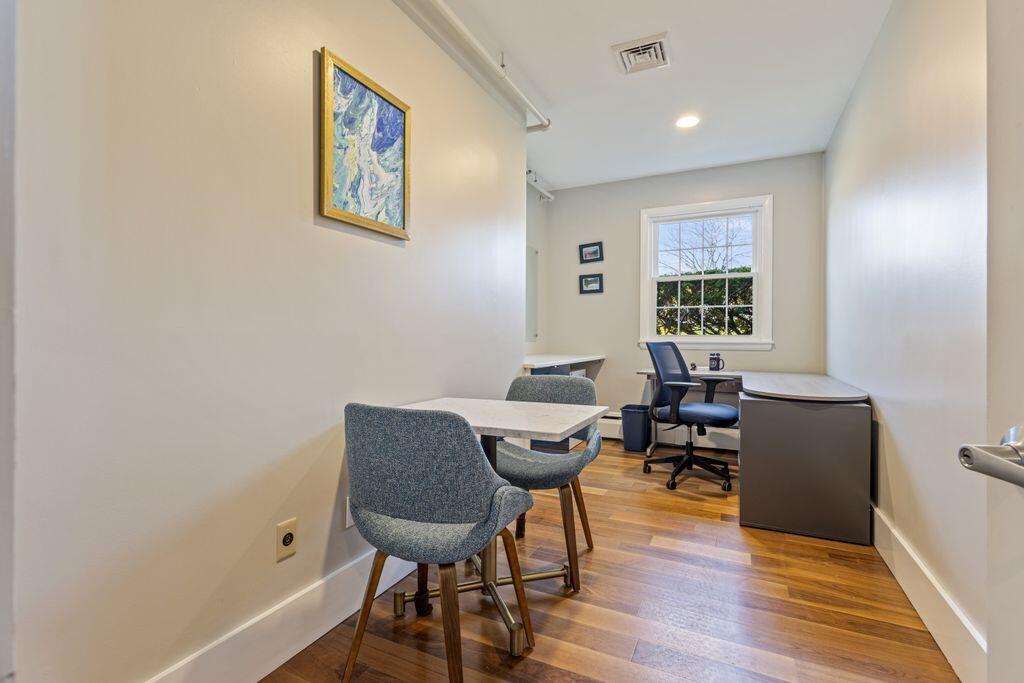4 Townsend Avenue Property Photo 36