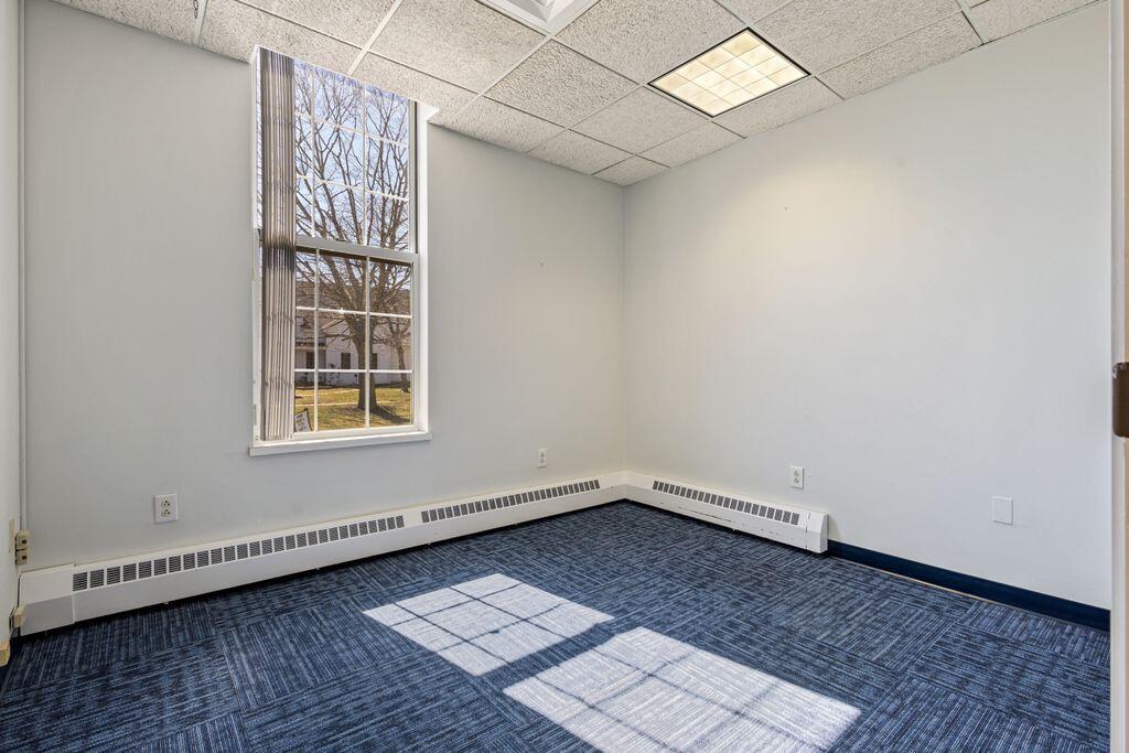 4 Townsend Avenue Property Photo 44
