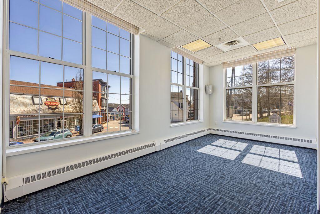 4 Townsend Avenue Property Photo 48