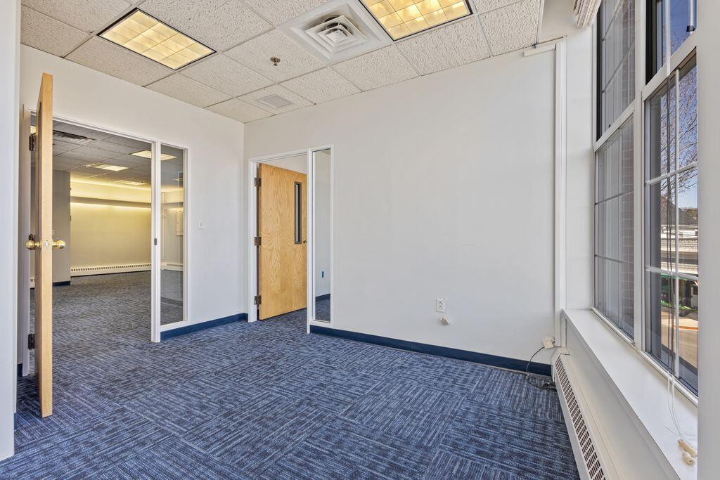 4 Townsend Avenue Property Photo 50