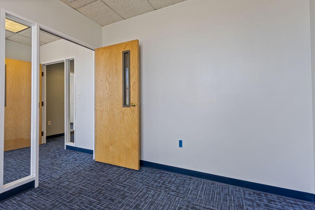 4 Townsend Avenue Property Photo 52