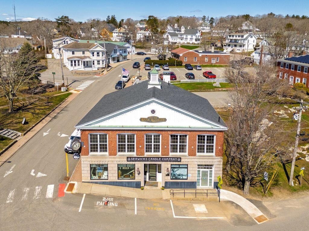 4 Townsend Avenue Property Photo 60
