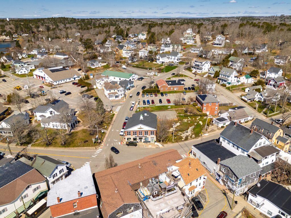 4 Townsend Avenue Property Photo 63