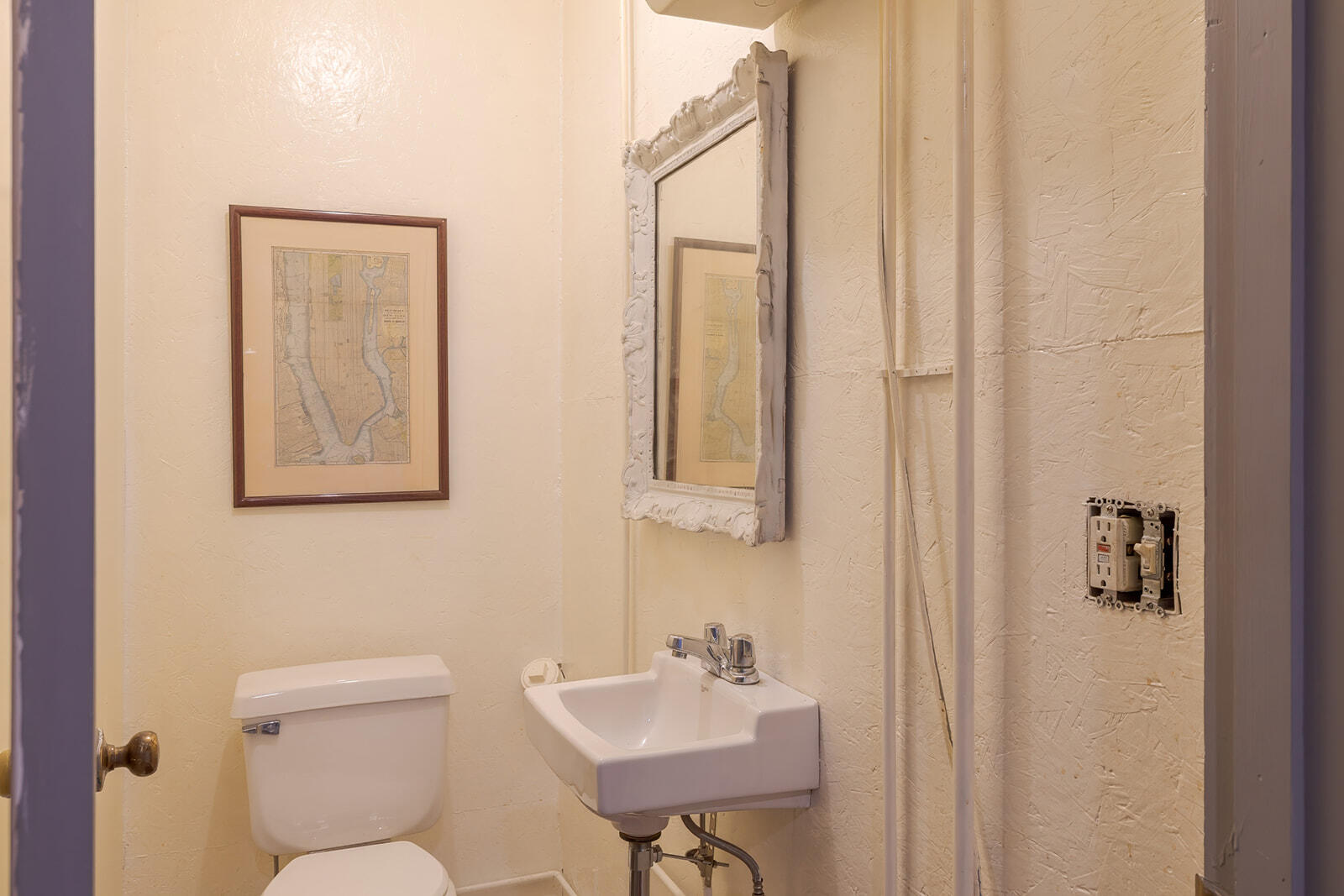 33-37 Water Street Property Photo 12
