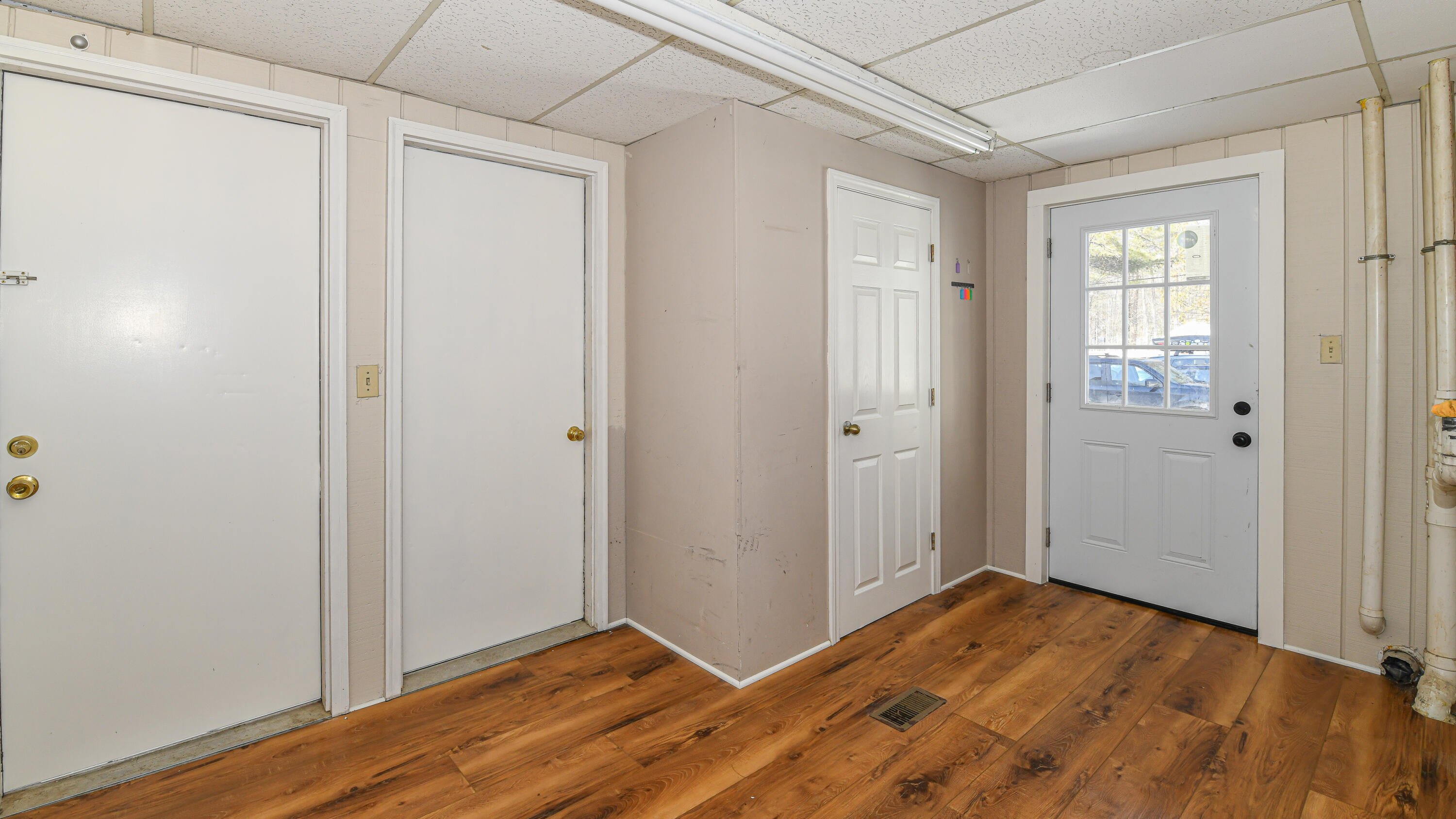 77 Smith Street Property Photo 9