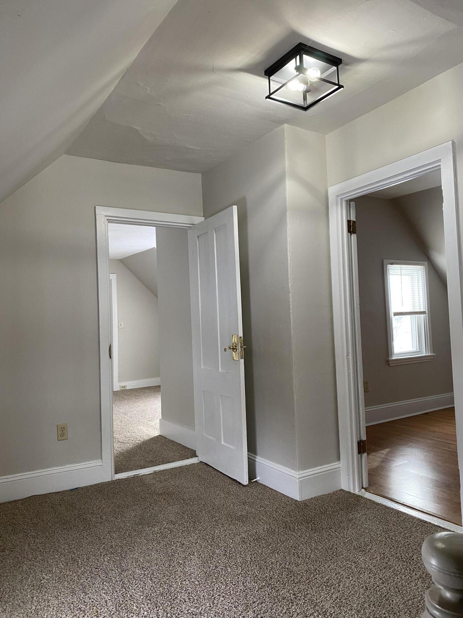 323 Broadway Property Photo 23