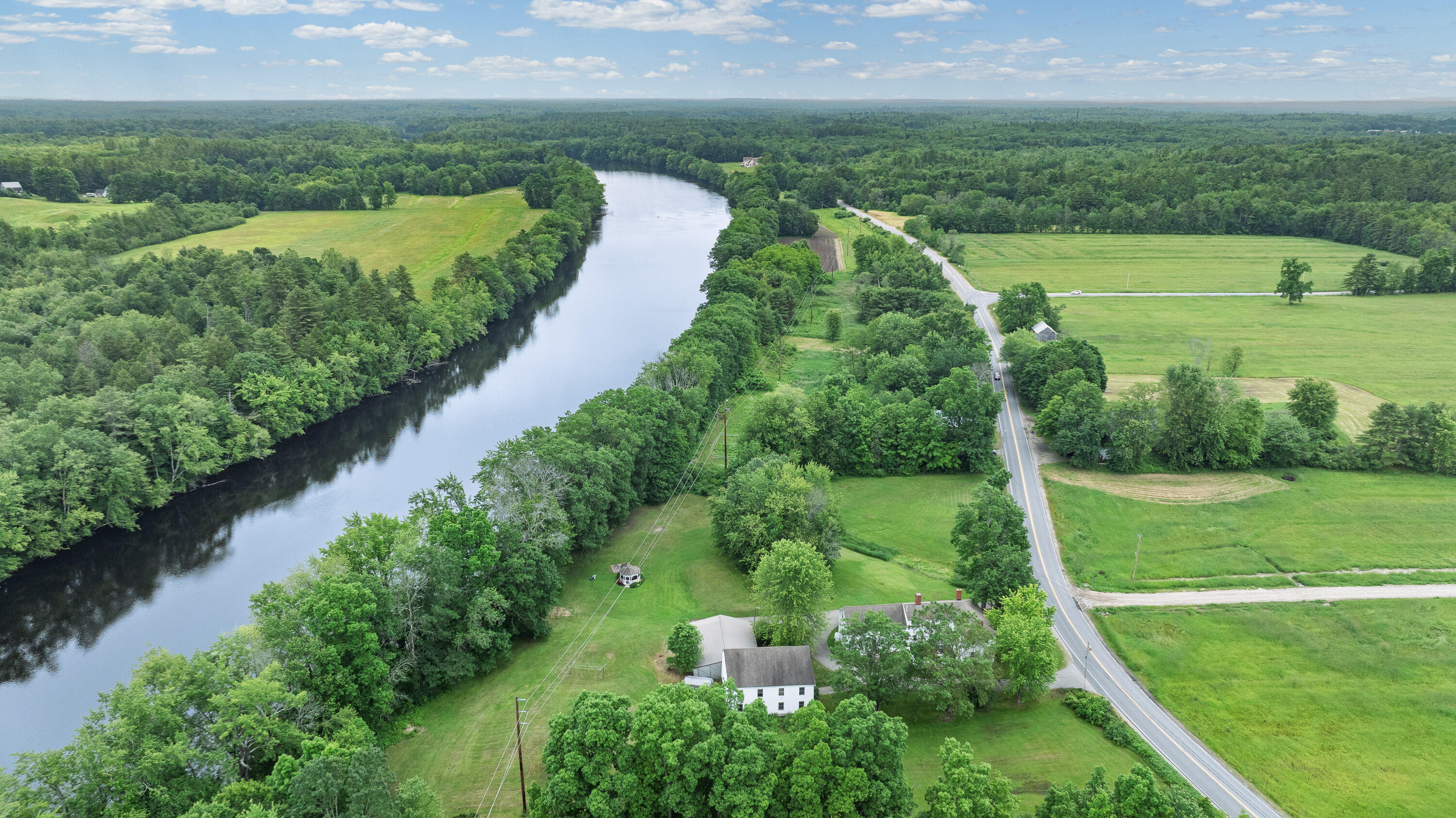 237 River Road Property Photo 5