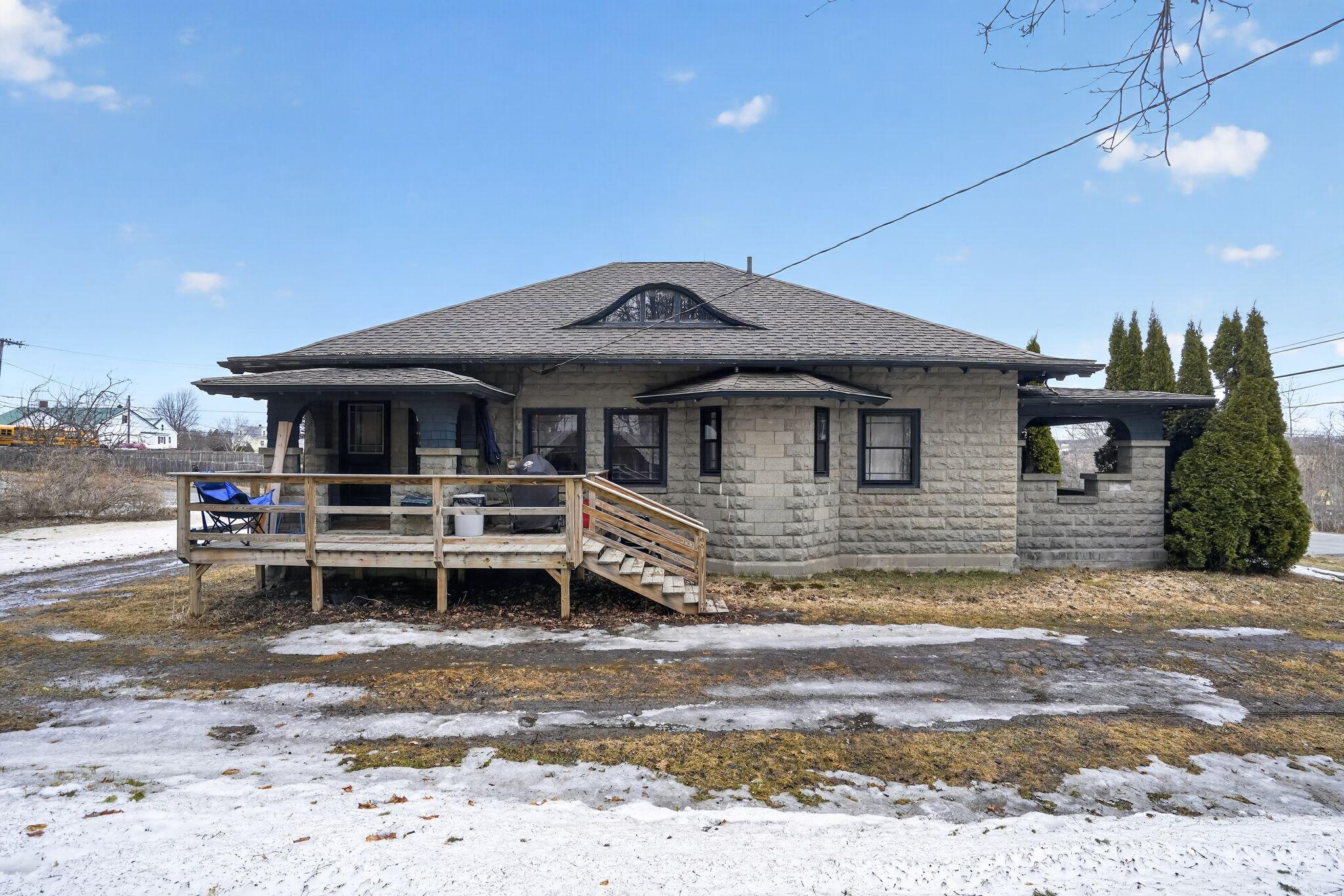 87 Main Street Property Photo 30