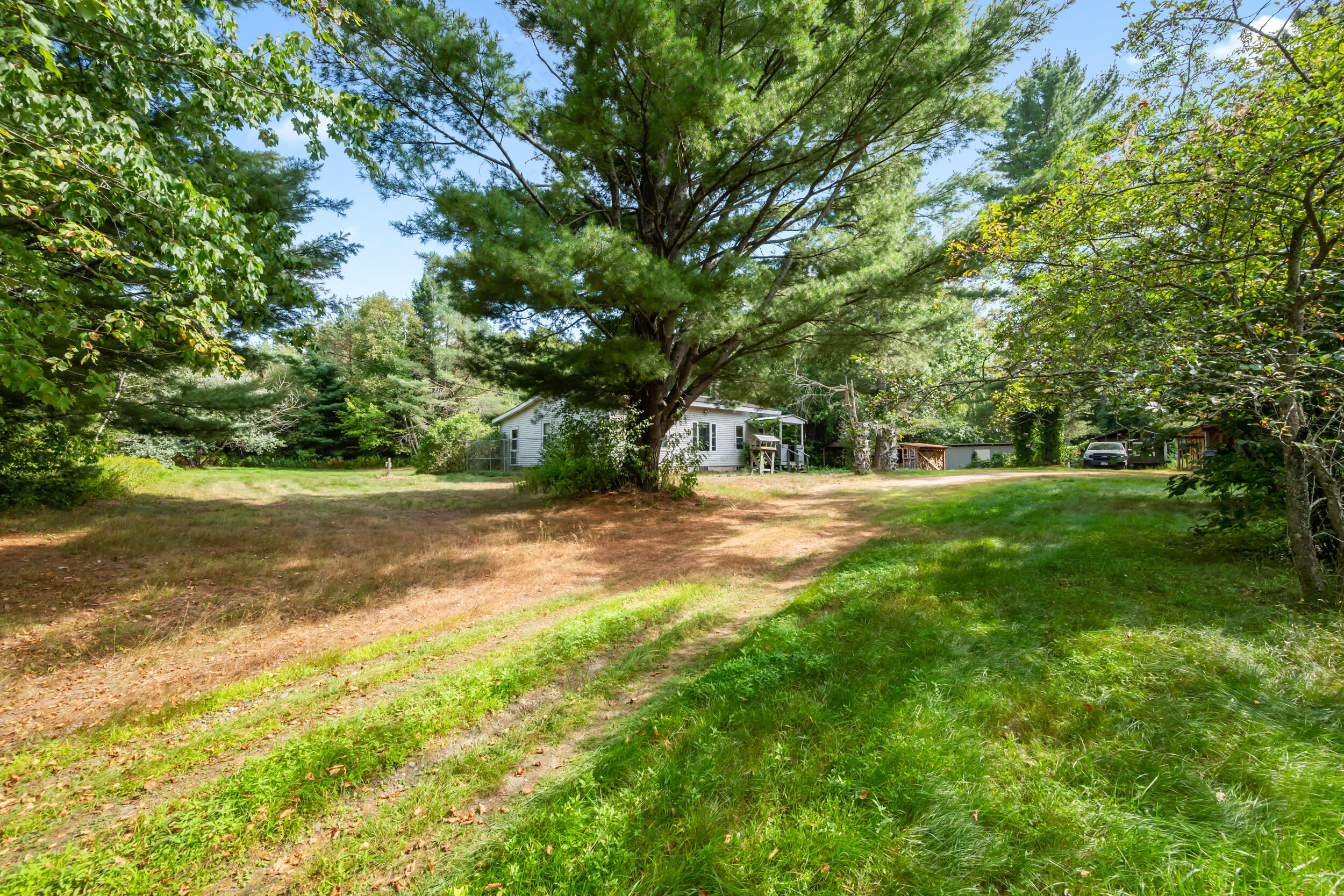 397 Pond Brook Road Property Photo 4