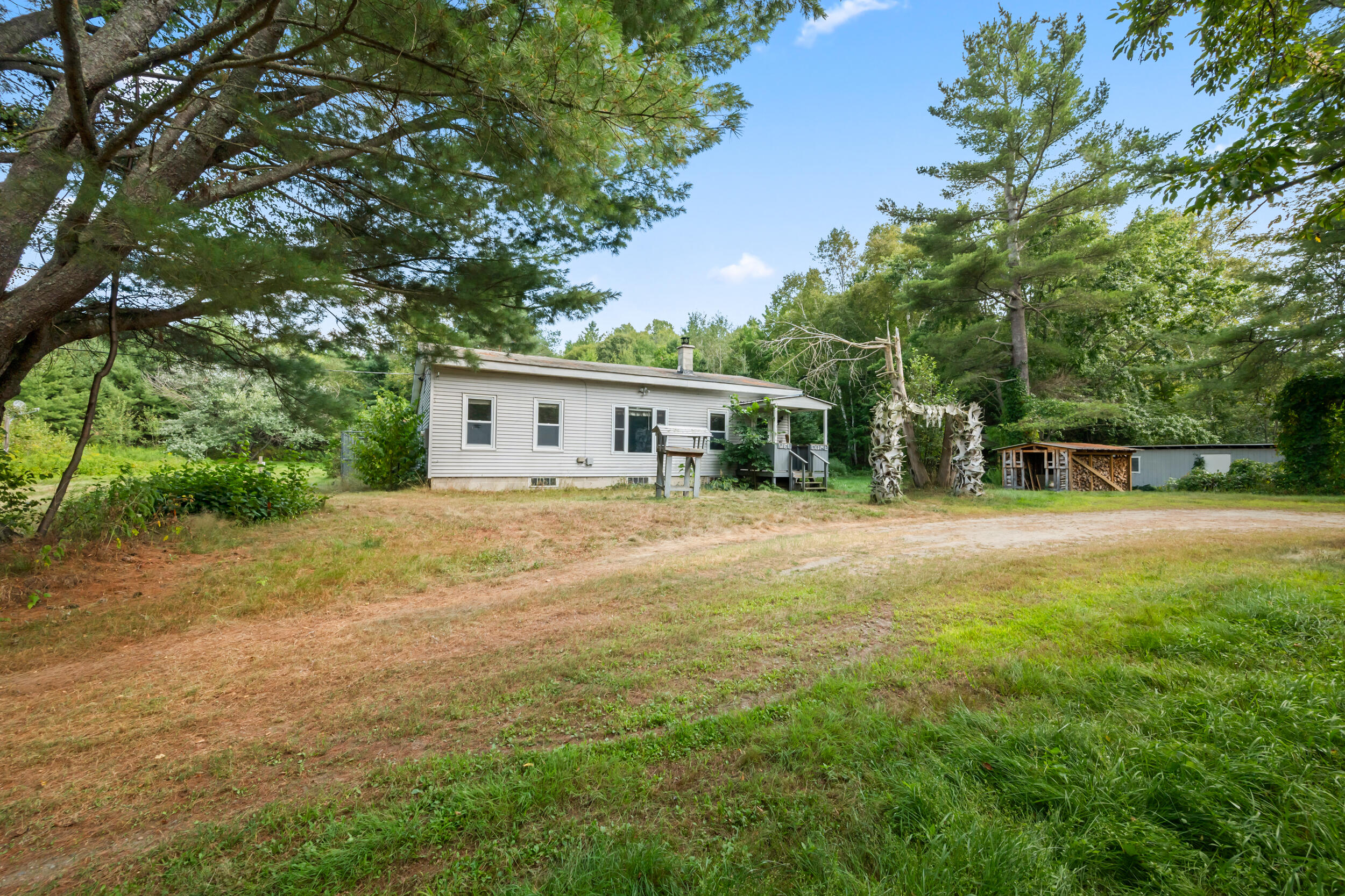 397 Pond Brook Road Property Photo 6