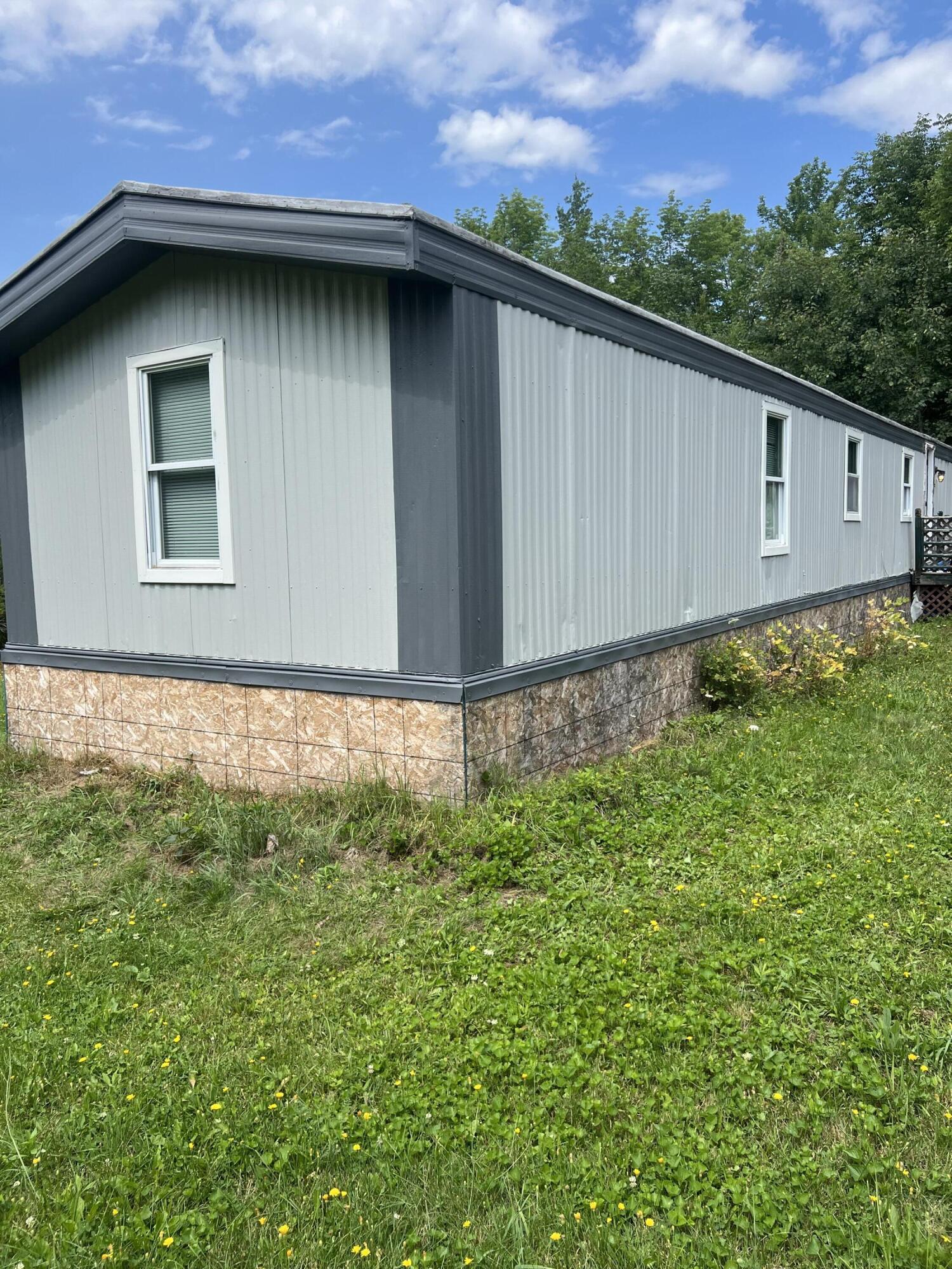 854 Higgins Road Property Photo 1