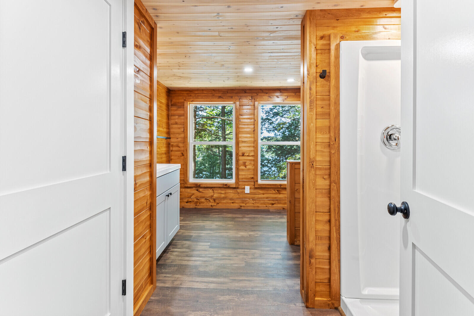 25 Gifford Place & Blake Island Property Photo 18