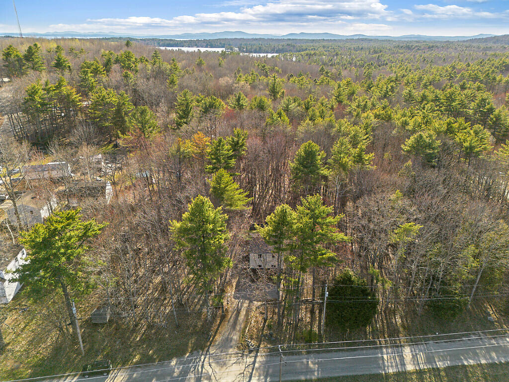 6 Lookout Lane Property Photo 3