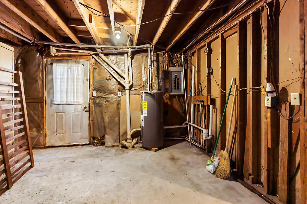 6 Lookout Lane Property Photo 43