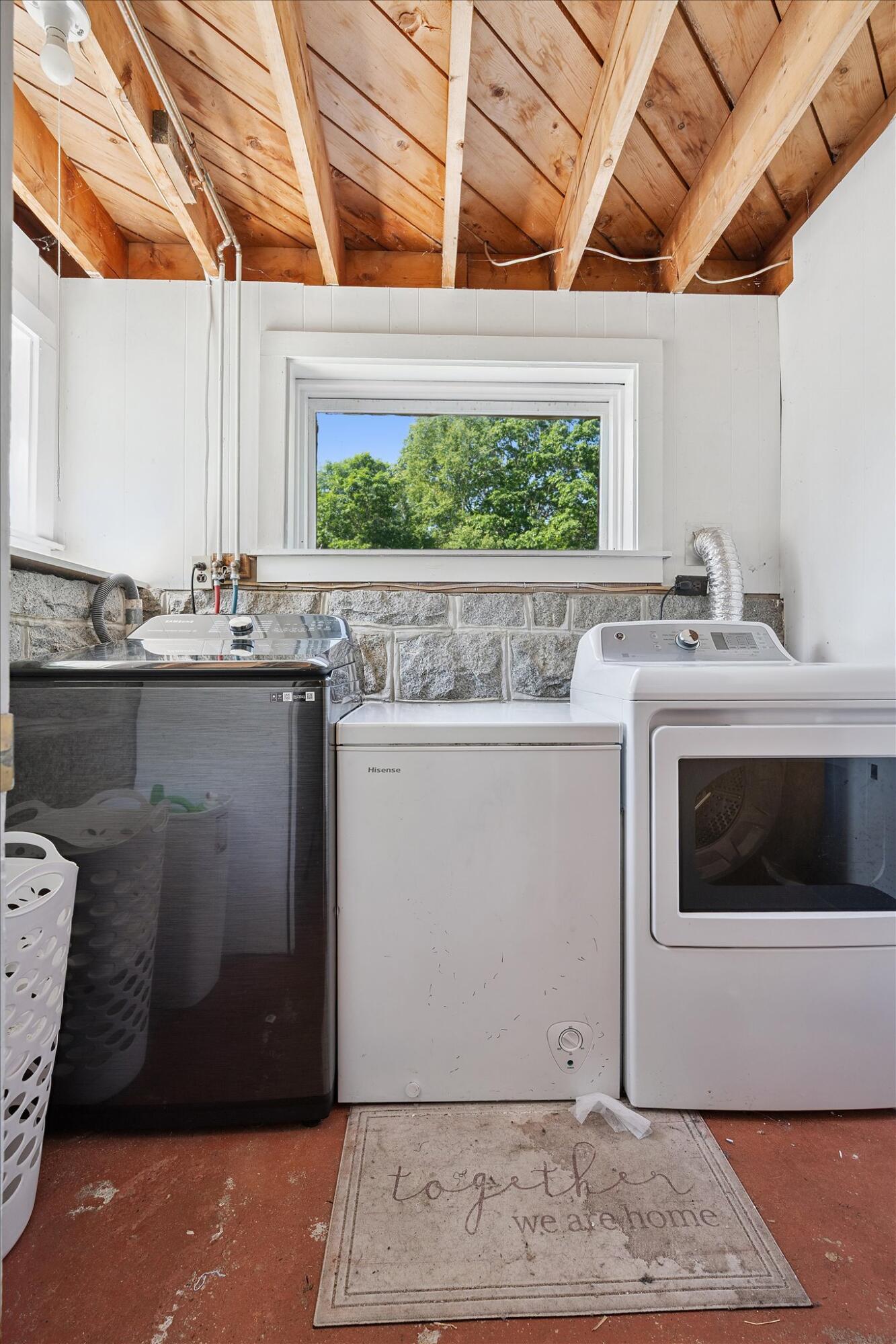 76 Taunton Drive Property Photo 25